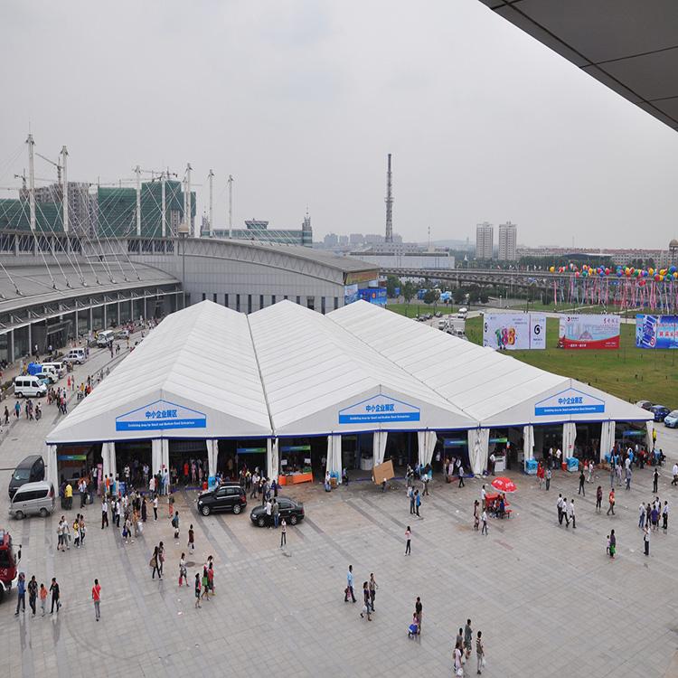 大型活動(dòng)篷房